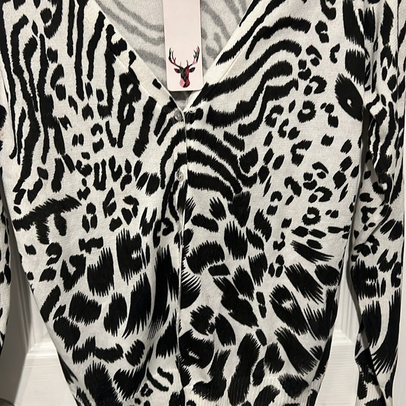 Women’s zebra print Marisa sweater - Picture 3 of 5